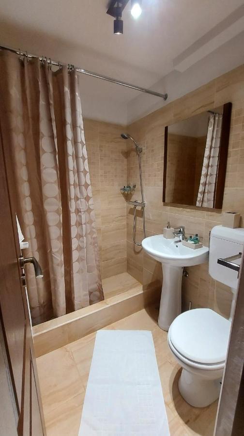 Hotel Ambiennt Bukareszt Zewnętrze zdjęcie