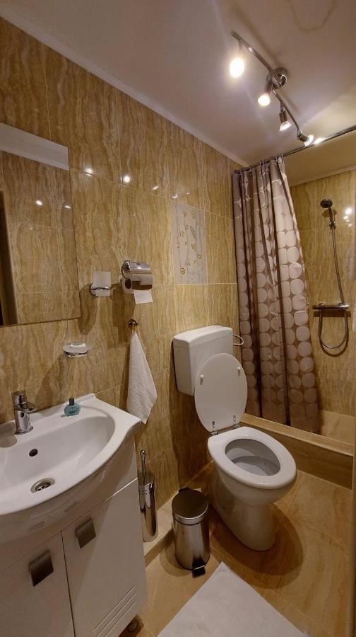 Hotel Ambiennt Bukareszt Zewnętrze zdjęcie