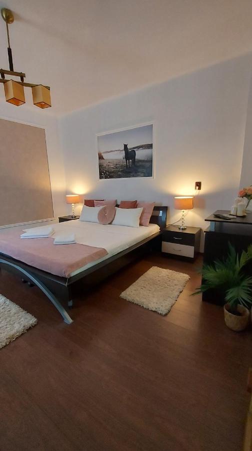 Hotel Ambiennt Bukareszt Zewnętrze zdjęcie