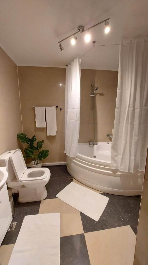 Hotel Ambiennt Bukareszt Zewnętrze zdjęcie